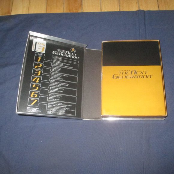 Star Trek The Next Generation: The Complete Third Season (DVD, 2002, 7-Disc Set) - Picture 3 of 9